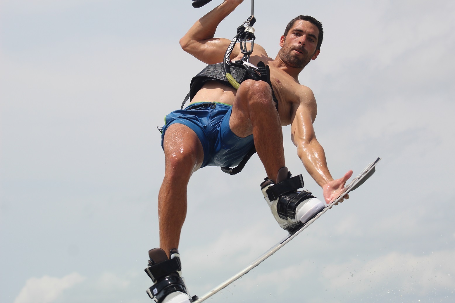 Advanced kitesurfing tricks Sri Lanka