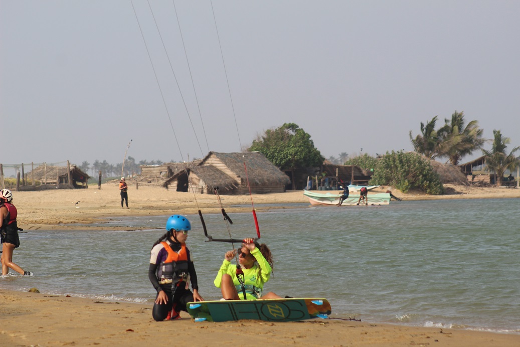 le meilleur gudie pour faire du kitesurf à Kalpitiya